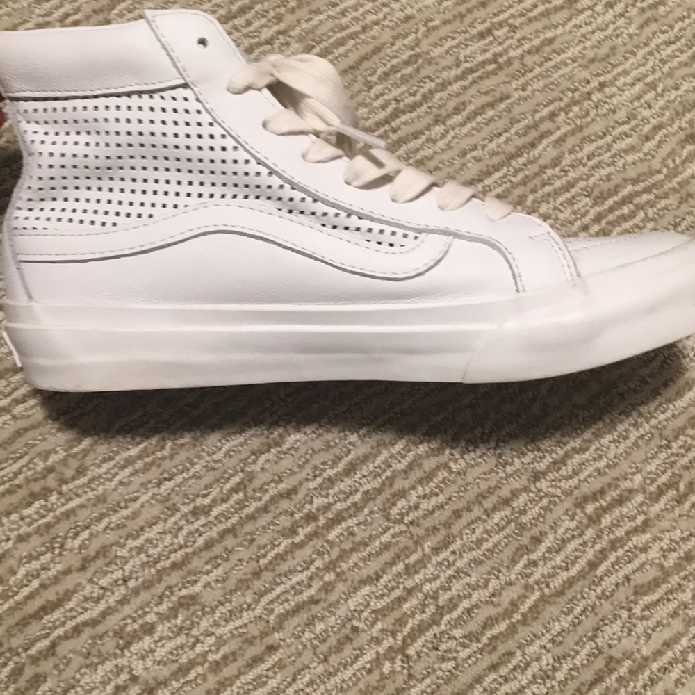 White Vans high tops 7.5